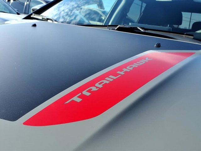 Used 2022 Jeep Compass Trailhawk image 34