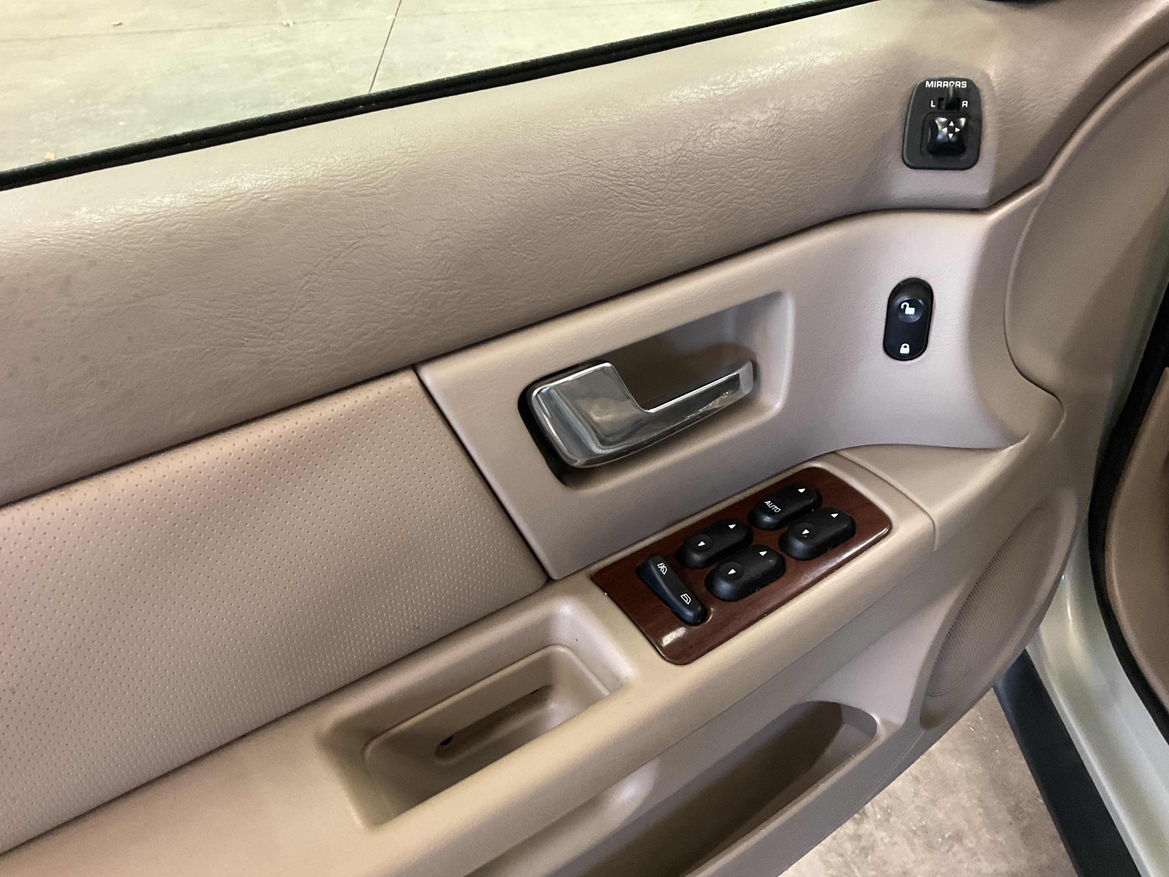 Used 2003 Mercury Sable GS FWD image 10