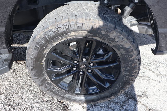 Used 2025 Ford F150 Lariat w/ Equipment Group 502A High image 29