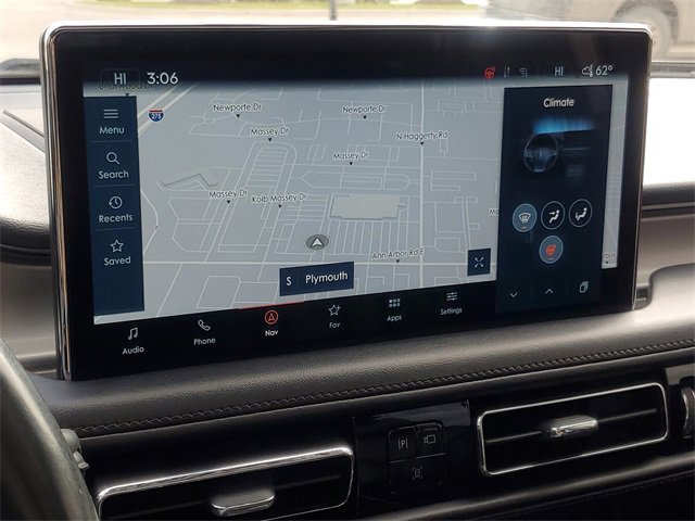 Certified 2023 Lincoln Nautilus Reserve image 25