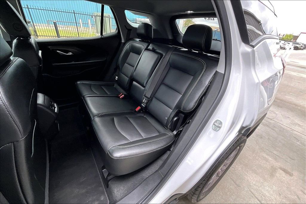 Used 2023 GMC Terrain SLT FWD image 26