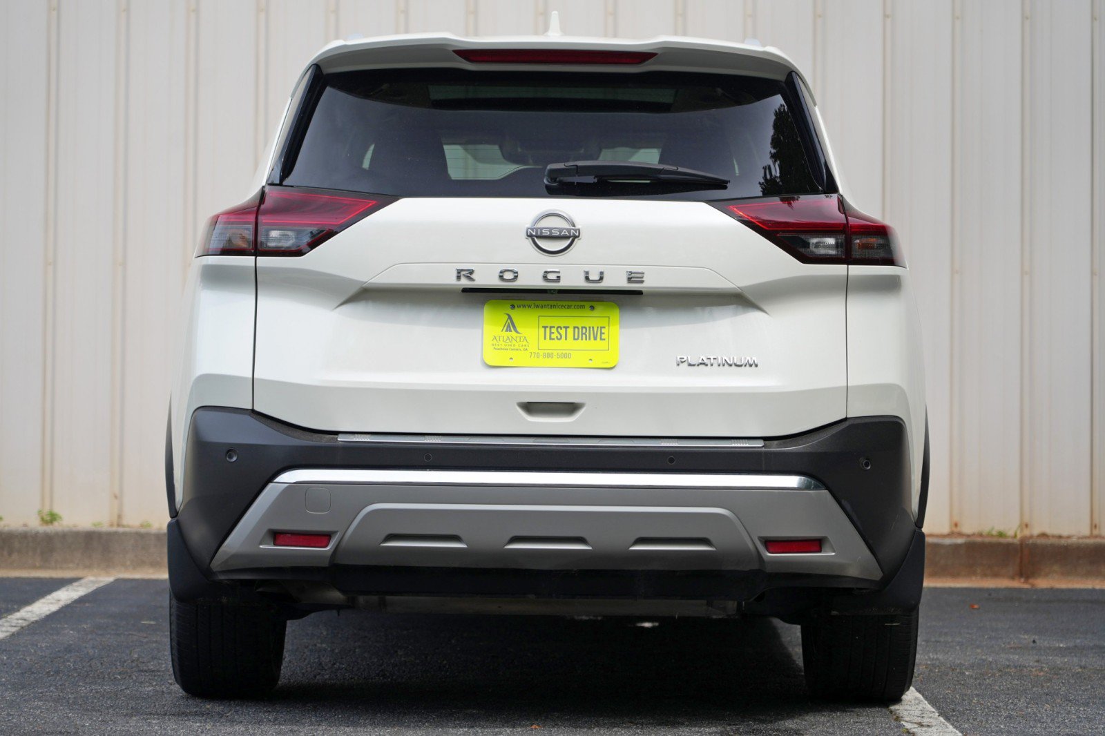 Used 2022 Nissan Rogue Platinum w/ Head-Up Display Package FWD image 10