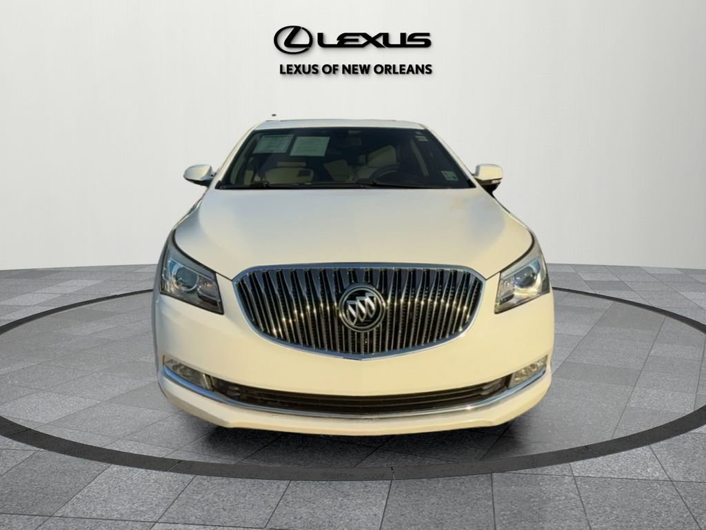 Used 2015 Buick LaCrosse Leather image 2