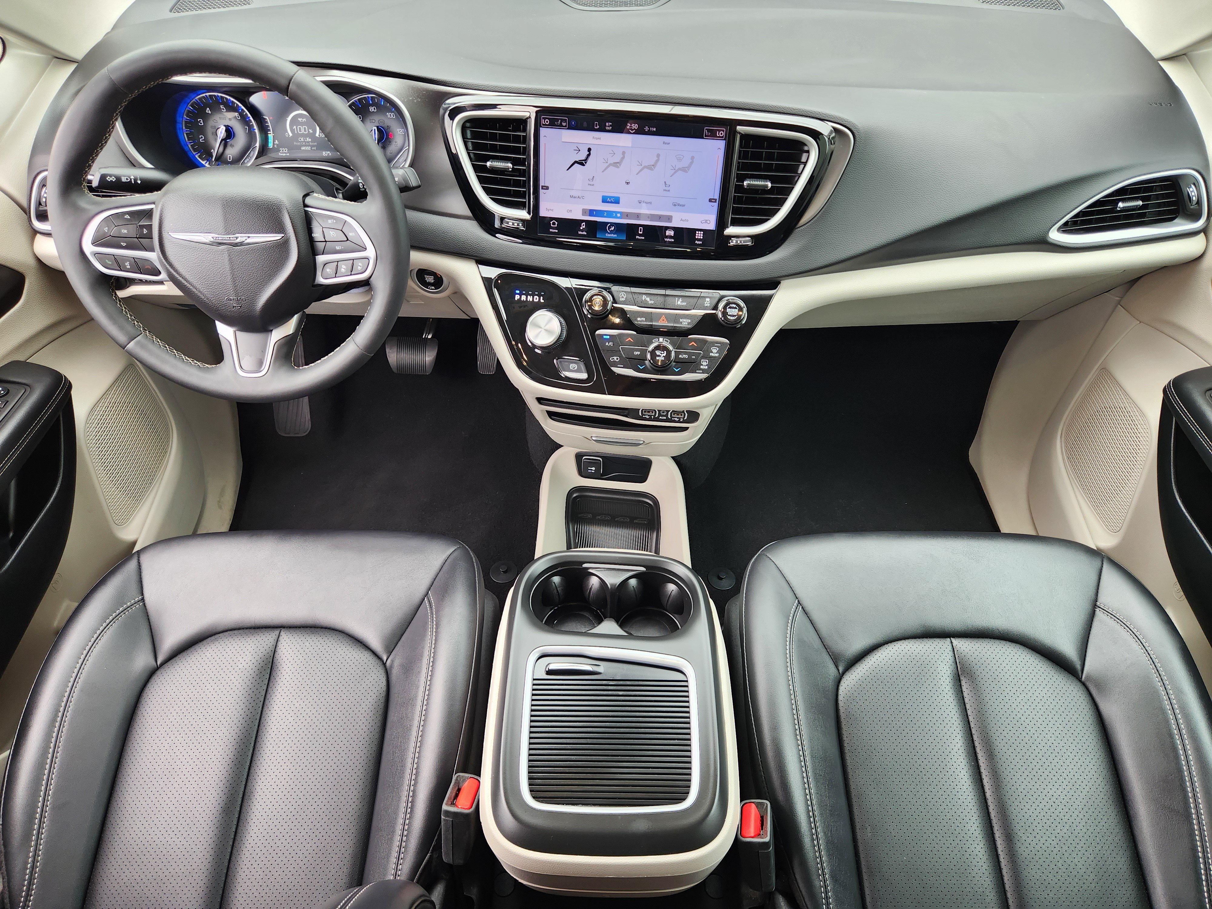 Used 2024 Chrysler Pacifica Touring-L FWD image 28