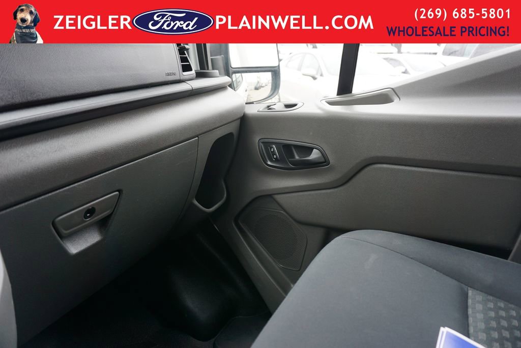 Used 2023 Ford Transit 250 Low Roof AWD w/ Exterior Upgrade Package image 25
