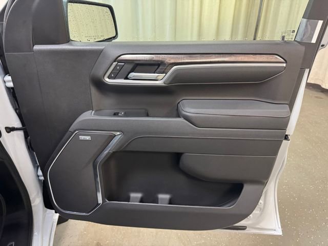 New 2026 Chevrolet Silverado 1500 LTZ w/ LTZ Premium Package AWD/4WD image 42