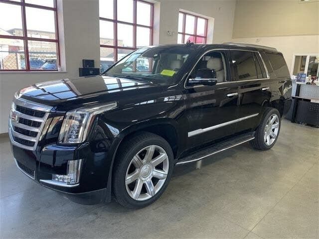Used 2020 Cadillac Escalade Luxury AWD/4WD image 3