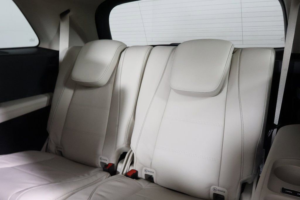 New 2026 Mercedes-Benz GLS 450 4MATIC image 7