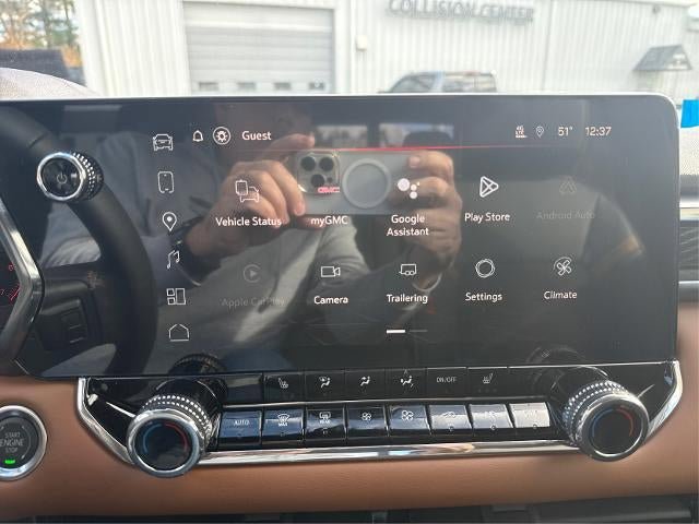 New 2026 GMC Canyon AT4 AWD/4WD image 21