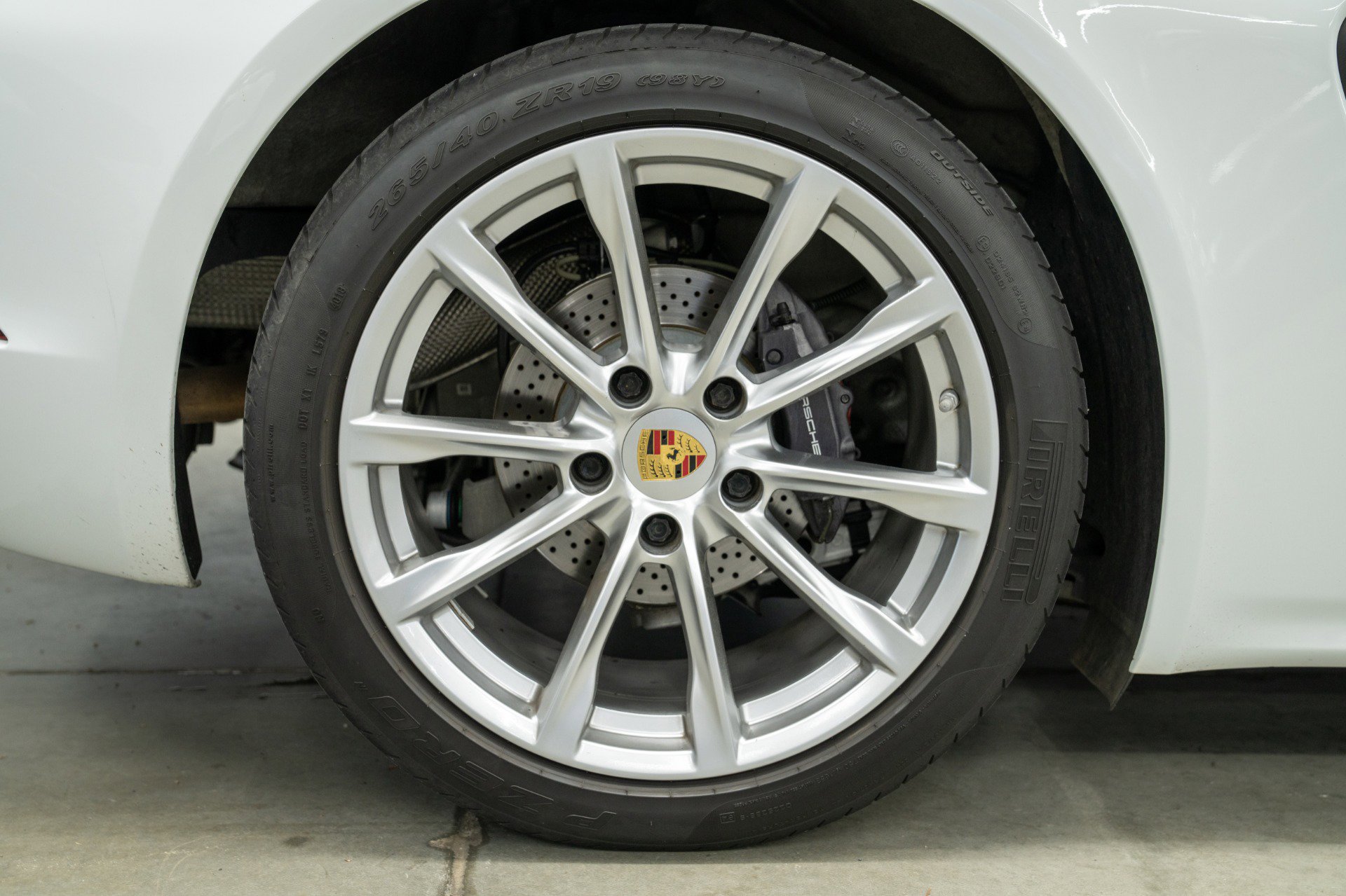 Used 2017 Porsche 718 Boxster image 35