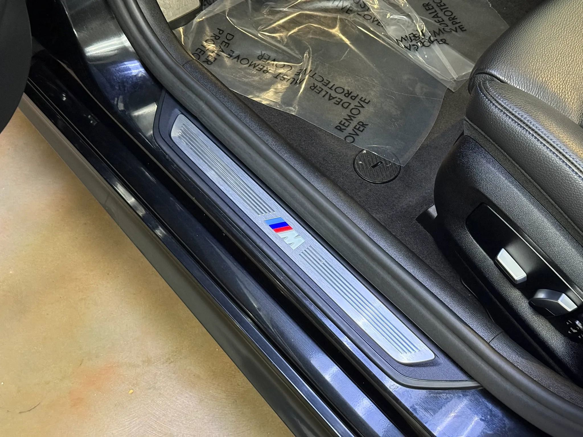 Used 2019 BMW 530i w/ M Sport Package RWD image 13