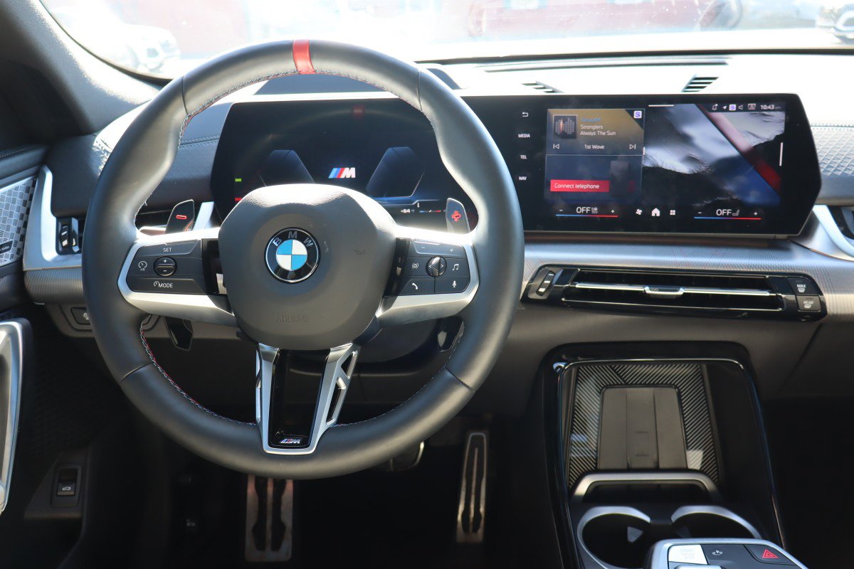 Used 2025 BMW X2 M35i image 11