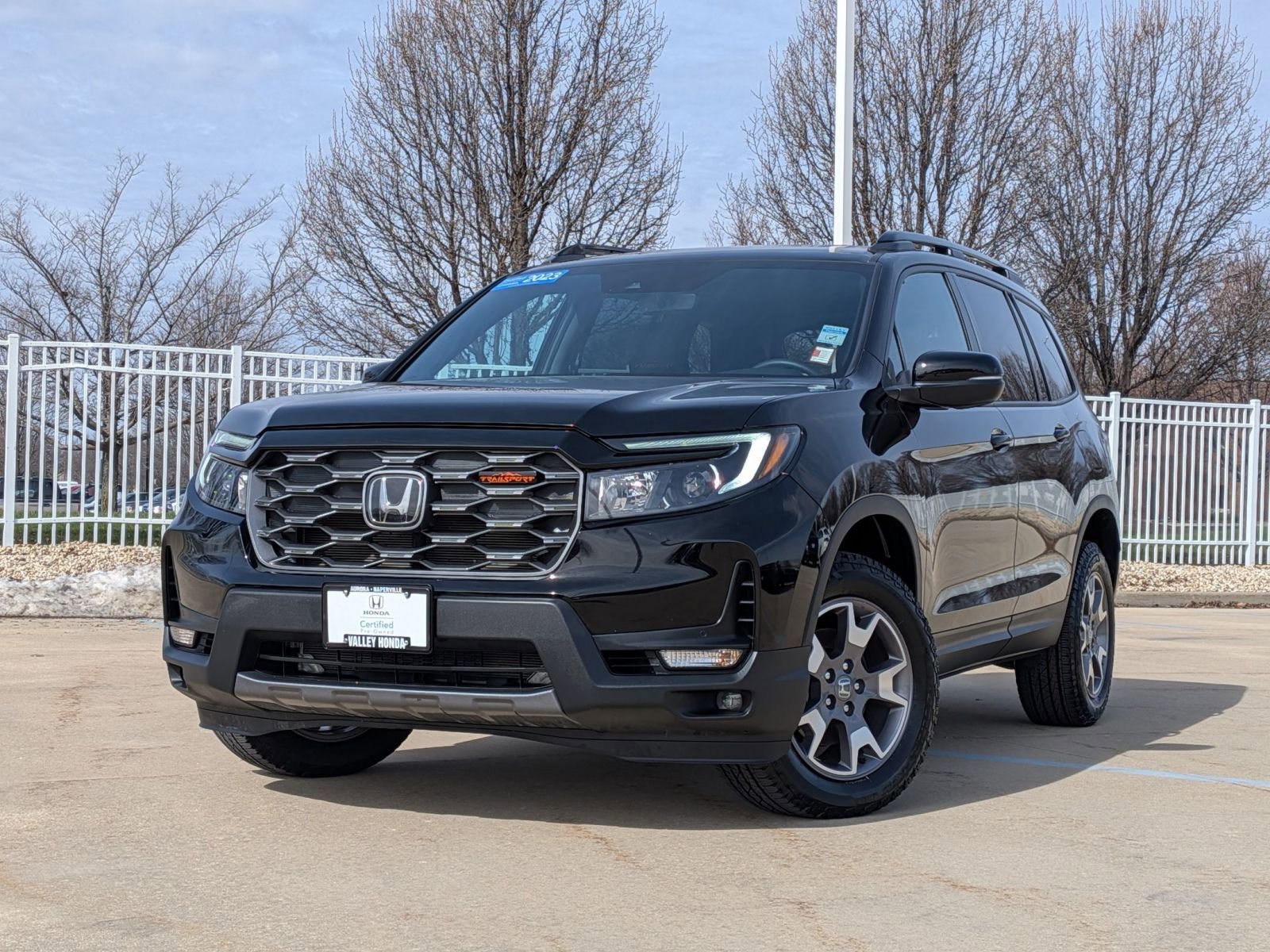 Certified 2023 Honda Passport TrailSport image 2