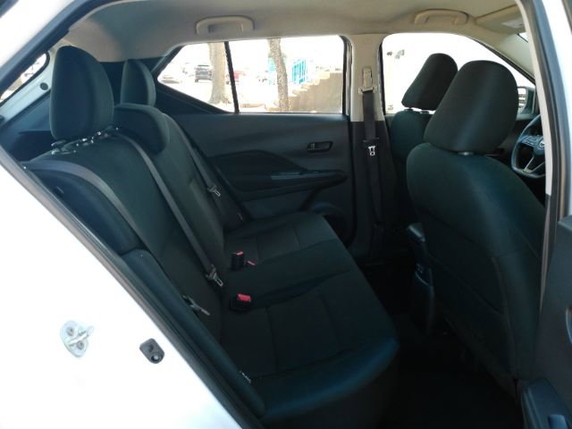 Used 2024 Nissan Kicks S image 20