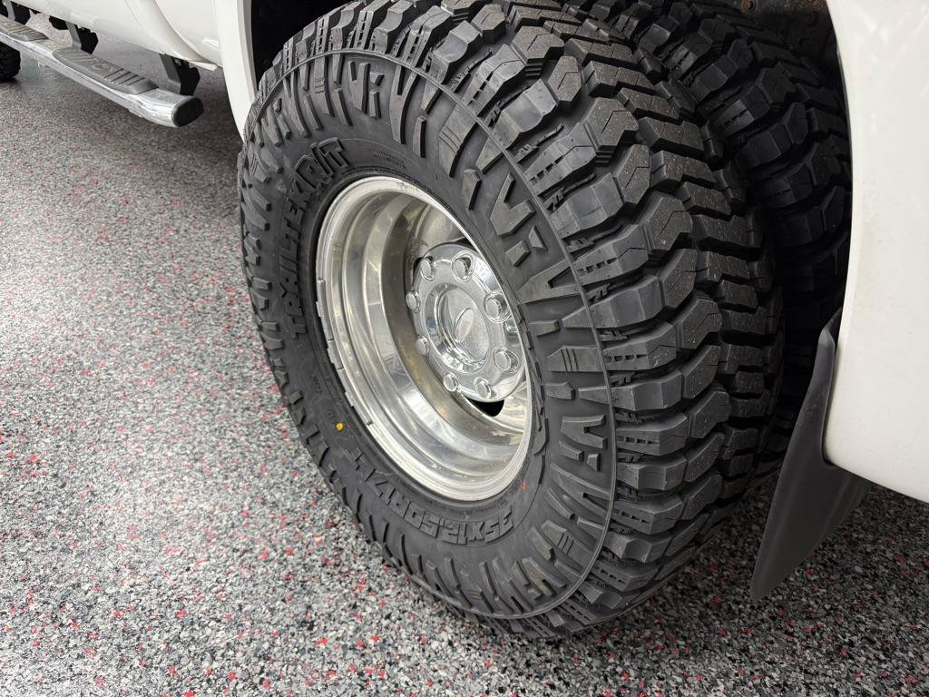 Used 2012 Ford F350 XLT w/ XLT Interior Pkg AWD/4WD image 19