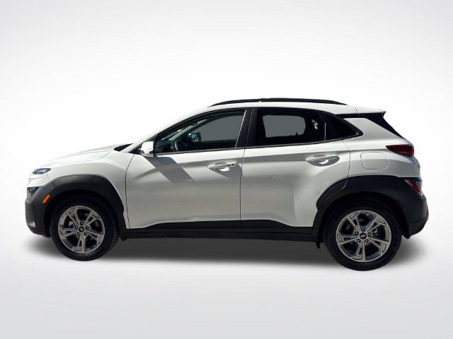 Used 2023 Hyundai Kona SEL FWD image 2