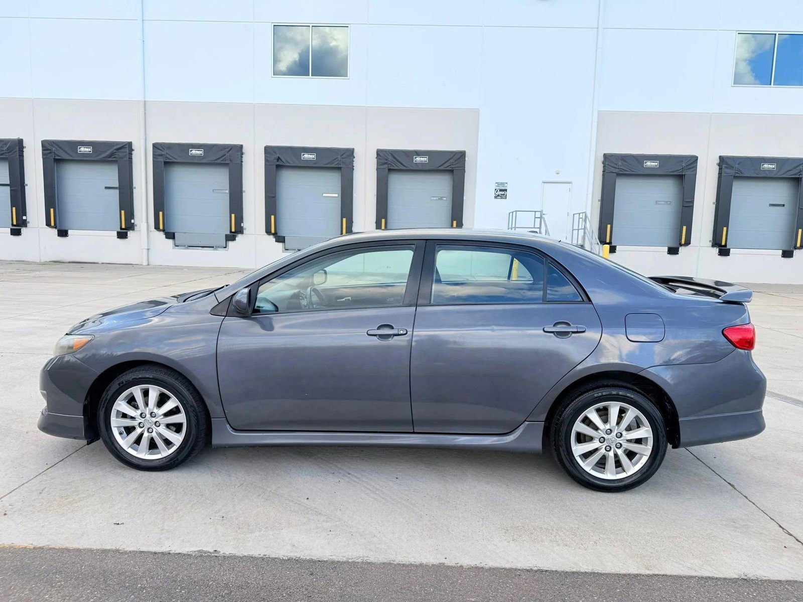 Used 2010 Toyota Corolla S image 2