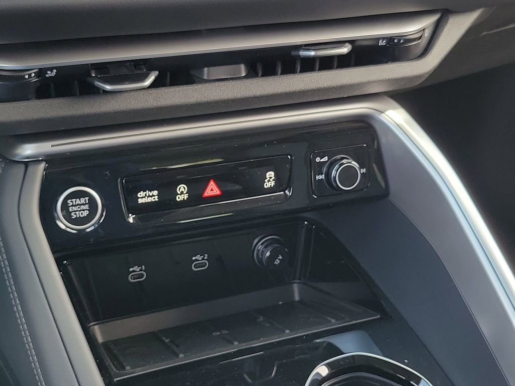 New 2026 Audi Q5 Premium Plus AWD/4WD image 14