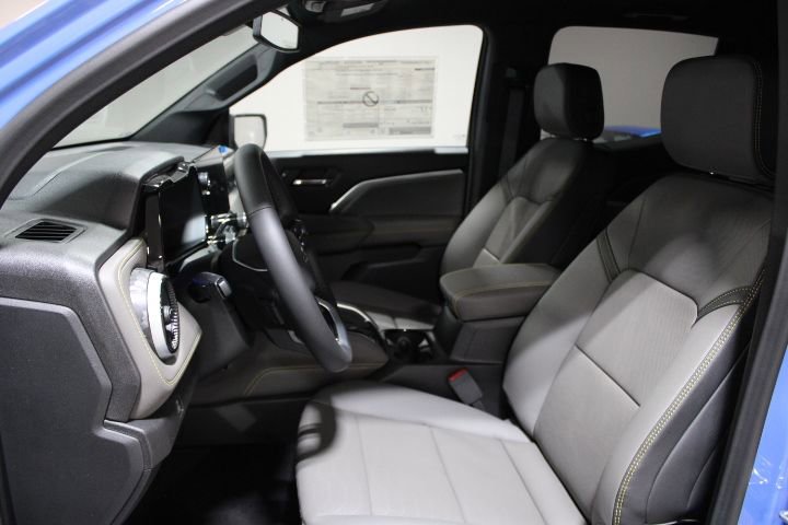 New 2026 Chevrolet Colorado ZR2 w/ Midnight Edition image 14