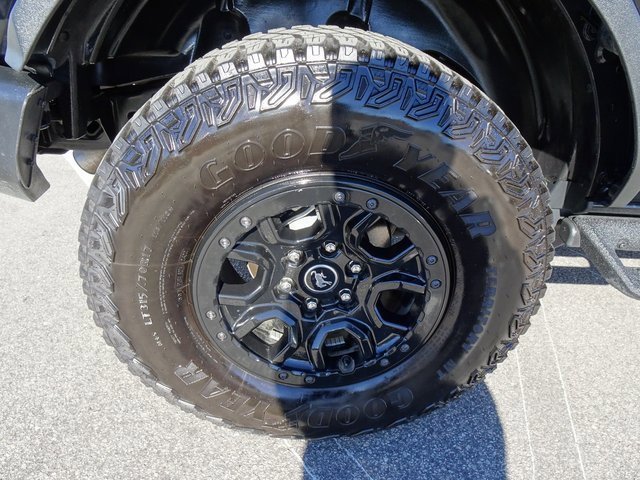 Used 2023 Ford Bronco Wildtrak image 32