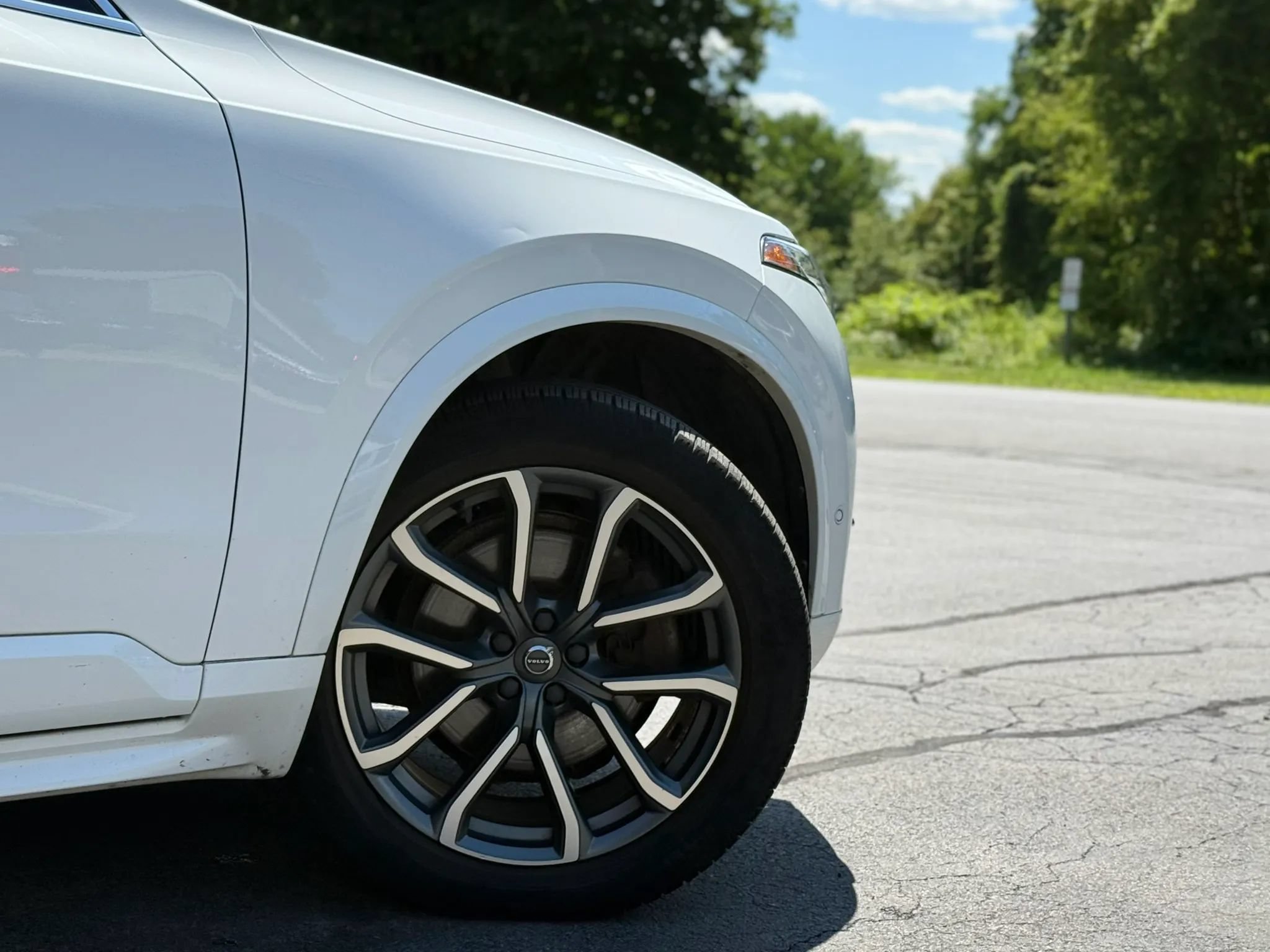 Used 2019 Volvo XC90 T5 Momentum w/ Advanced Package AWD/4WD image 65