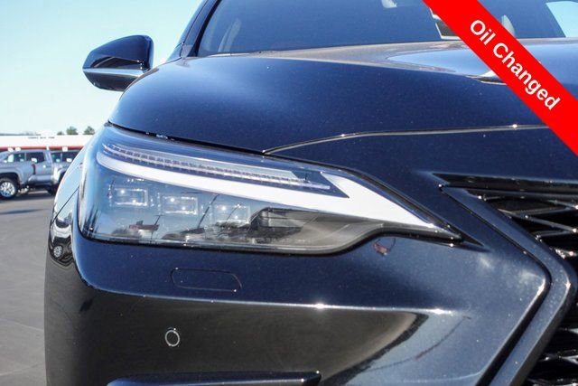 Used 2024 Lexus NX 450h+ F Sport image 7