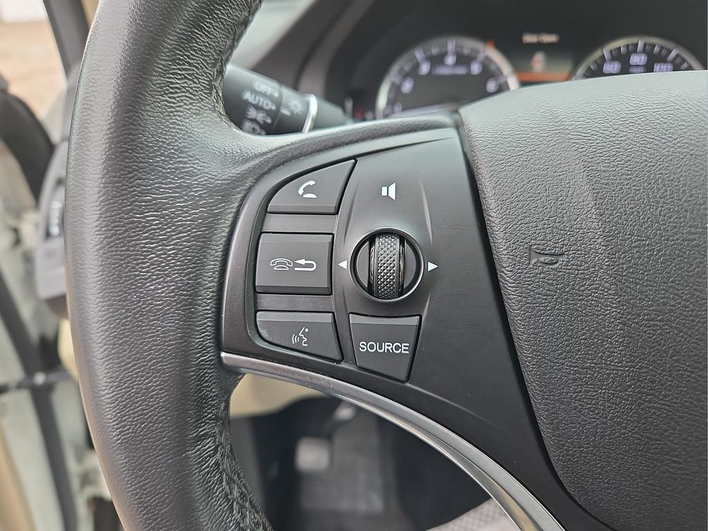 Used 2016 Acura MDX SH-AWD image 22