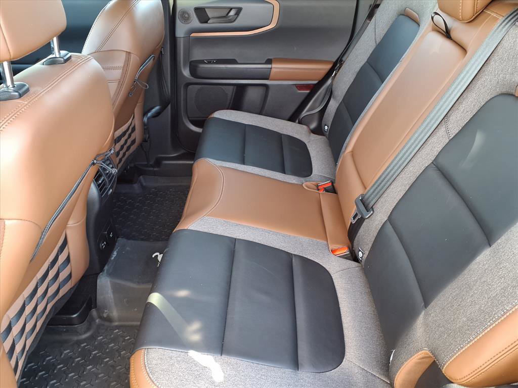 Used 2023 Ford Bronco Sport Outer Banks w/ Tech Package image 11