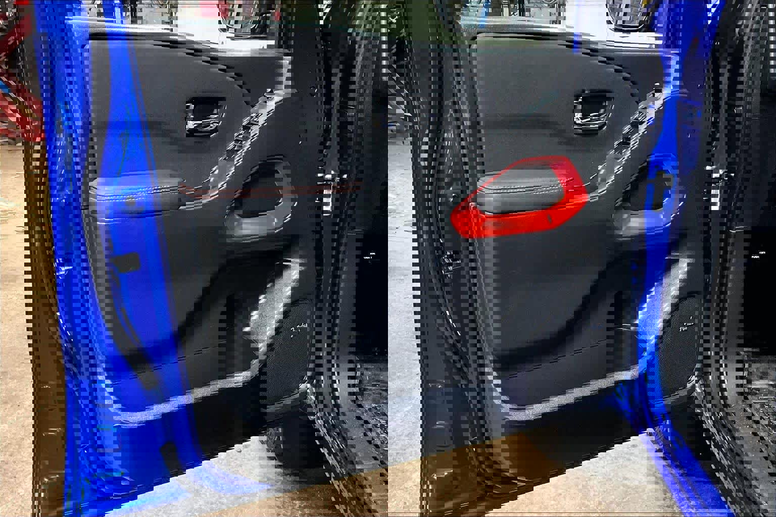 Used 2024 Nissan Frontier PRO-4X w/ Pro Convenience Package image 19