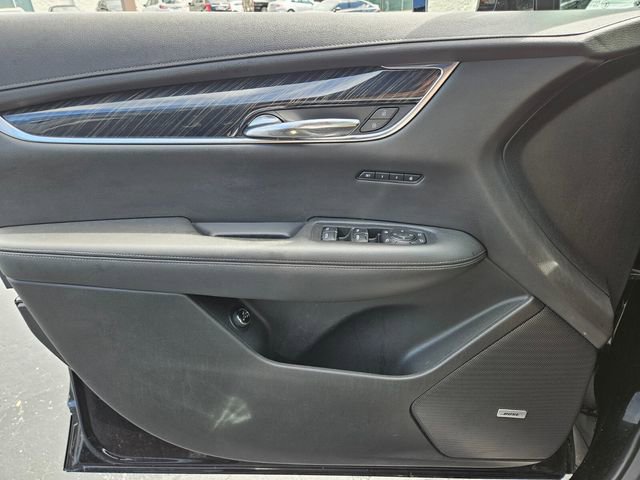 Used 2020 Cadillac XT6 Premium Luxury AWD/4WD image 30