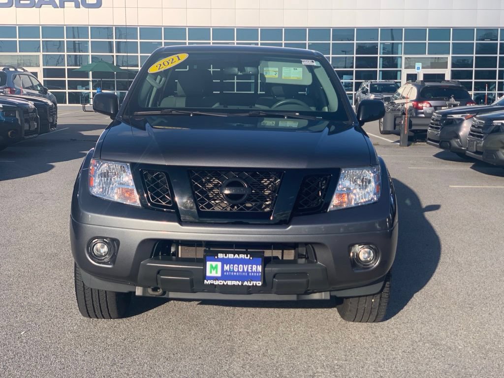 Used 2021 Nissan Frontier SV w/ Midnight Edition Floor Mats AWD/4WD image 4