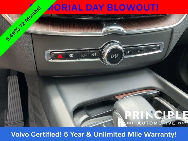 Certified 2023 Volvo XC60 B5 Plus w/ Protection Package Premier FWD image 21