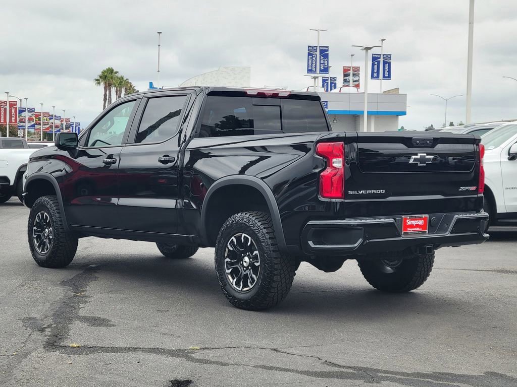 New 2026 Chevrolet Silverado 1500 ZR2 AWD/4WD image 2
