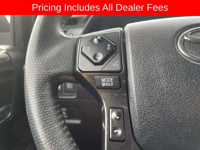 Used 2020 Toyota 4Runner Nightshade AWD/4WD image 27