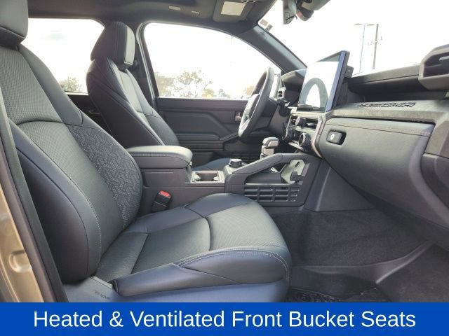 Used 2024 Toyota Tacoma Limited w/ Limited Package (LT) image 13