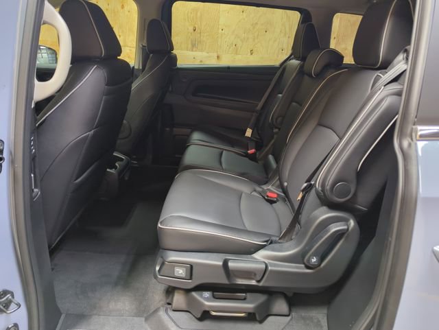 New 2026 Honda Odyssey Touring image 24