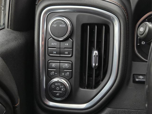 Used 2022 GMC Sierra 1500 AT4 w/ AT4 Premium Package AWD/4WD image 27