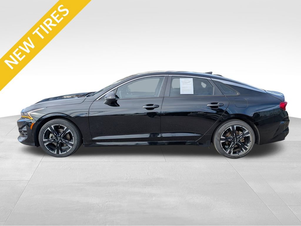 Used 2023 Kia K5 GT-Line w/ GT-Line Premium Package image 2