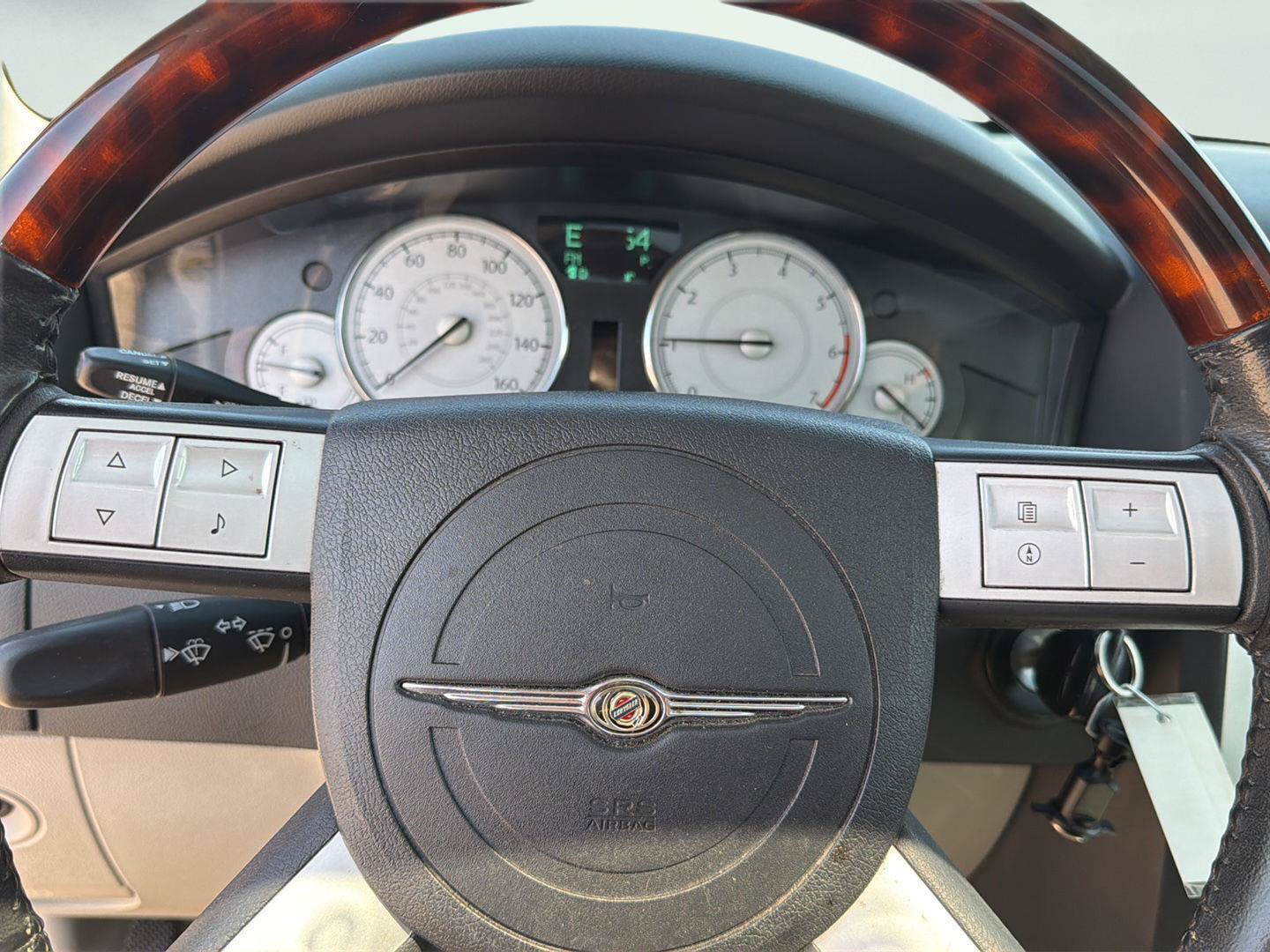 Used 2006 Chrysler 300 C RWD image 14