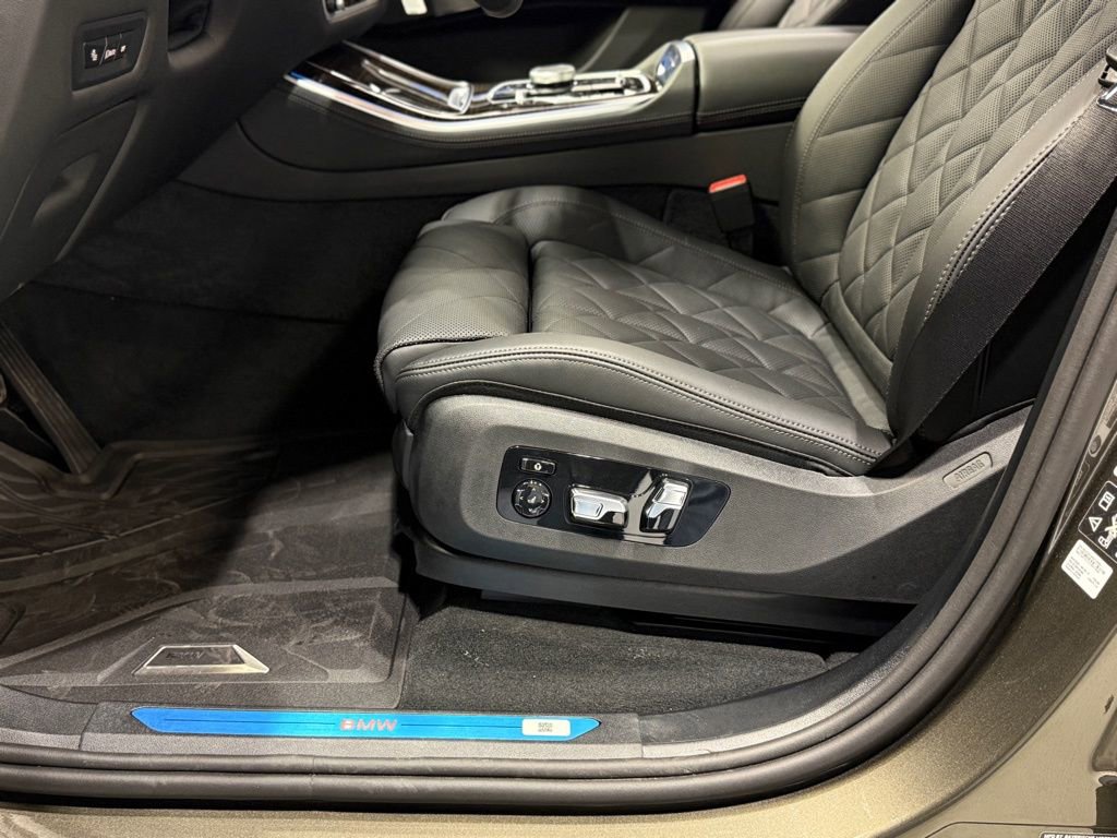 Used 2026 BMW X5 xDrive40i w/ Off-Road Package image 19