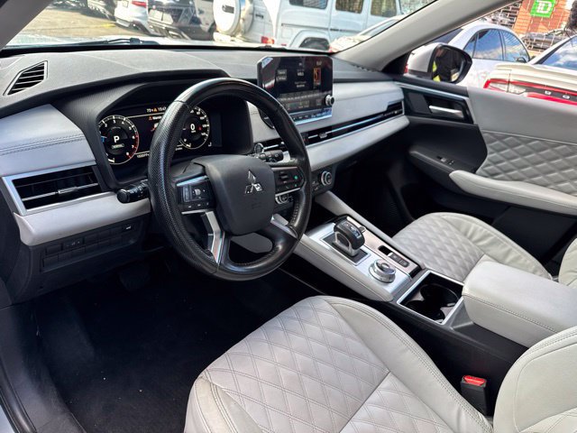 Used 2022 Mitsubishi Outlander SEL FWD image 11