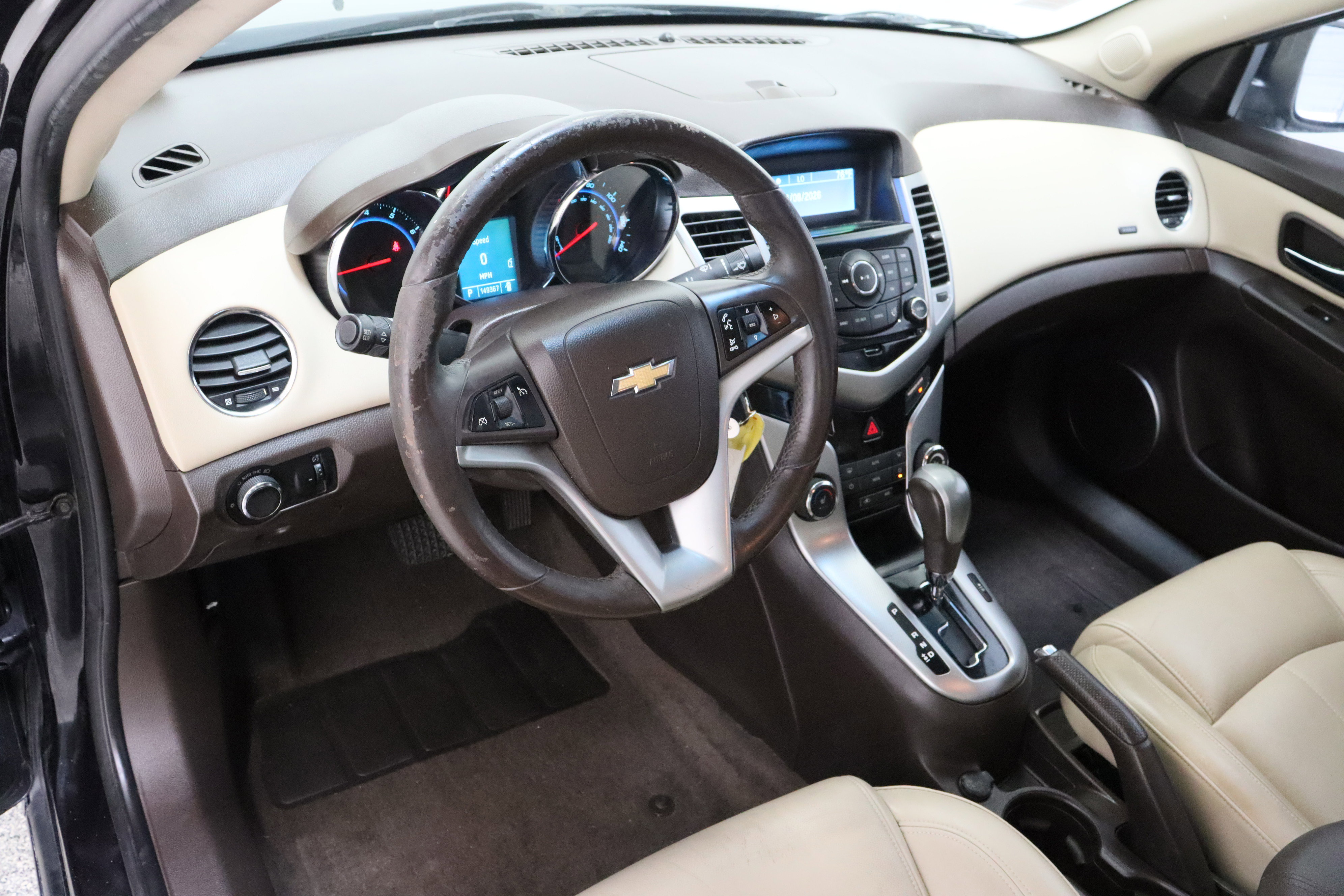 Used 2011 Chevrolet Cruze LTZ image 13
