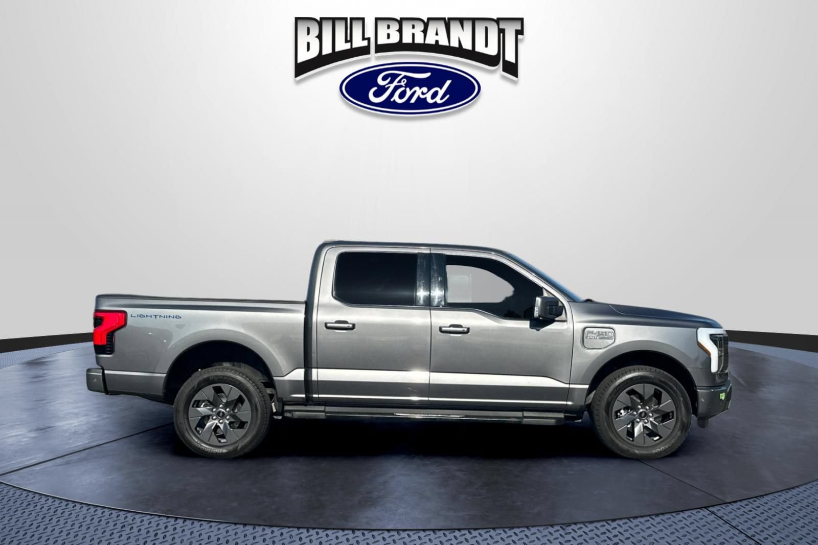 Used 2022 Ford F150 Lightning Lariat AWD/4WD image 2