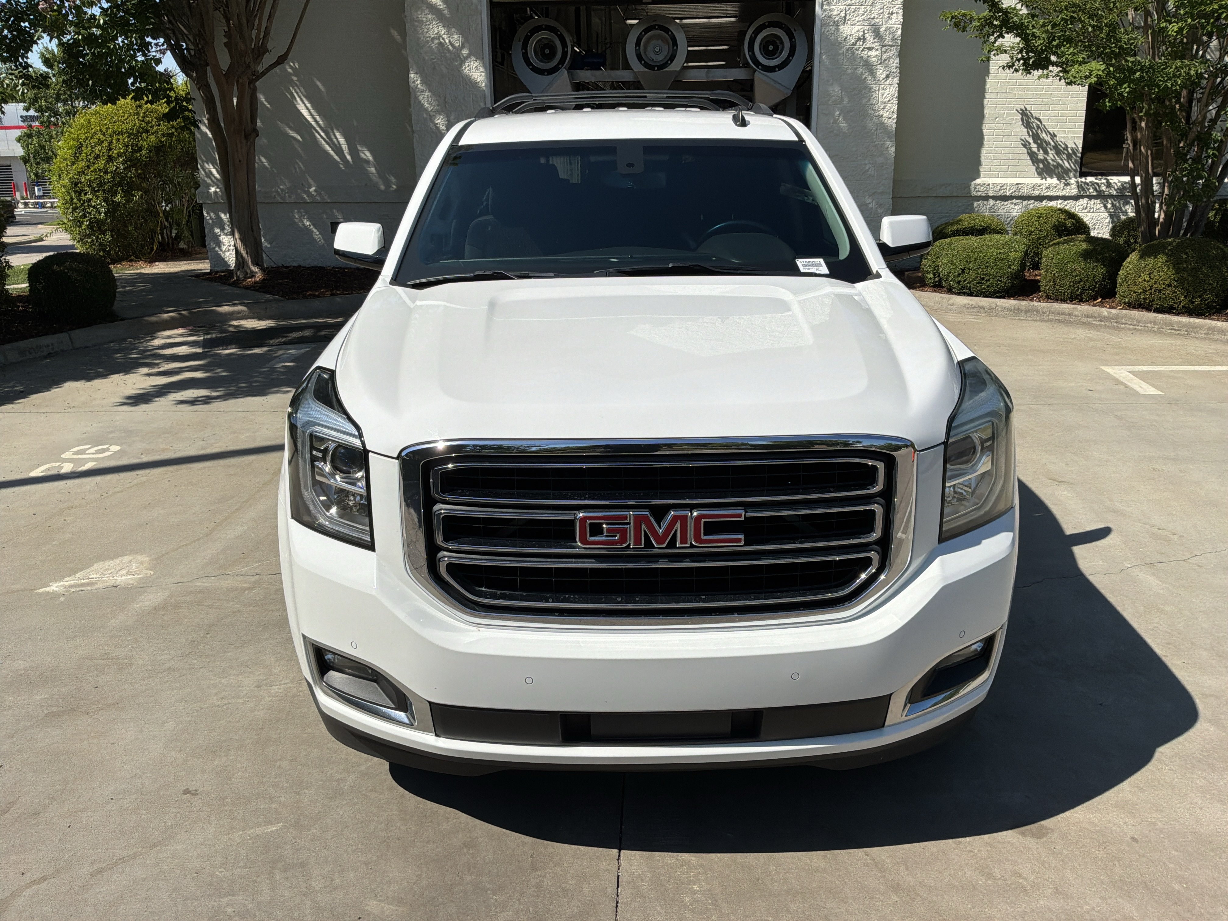 Used 2015 GMC Yukon SLE AWD/4WD image 3