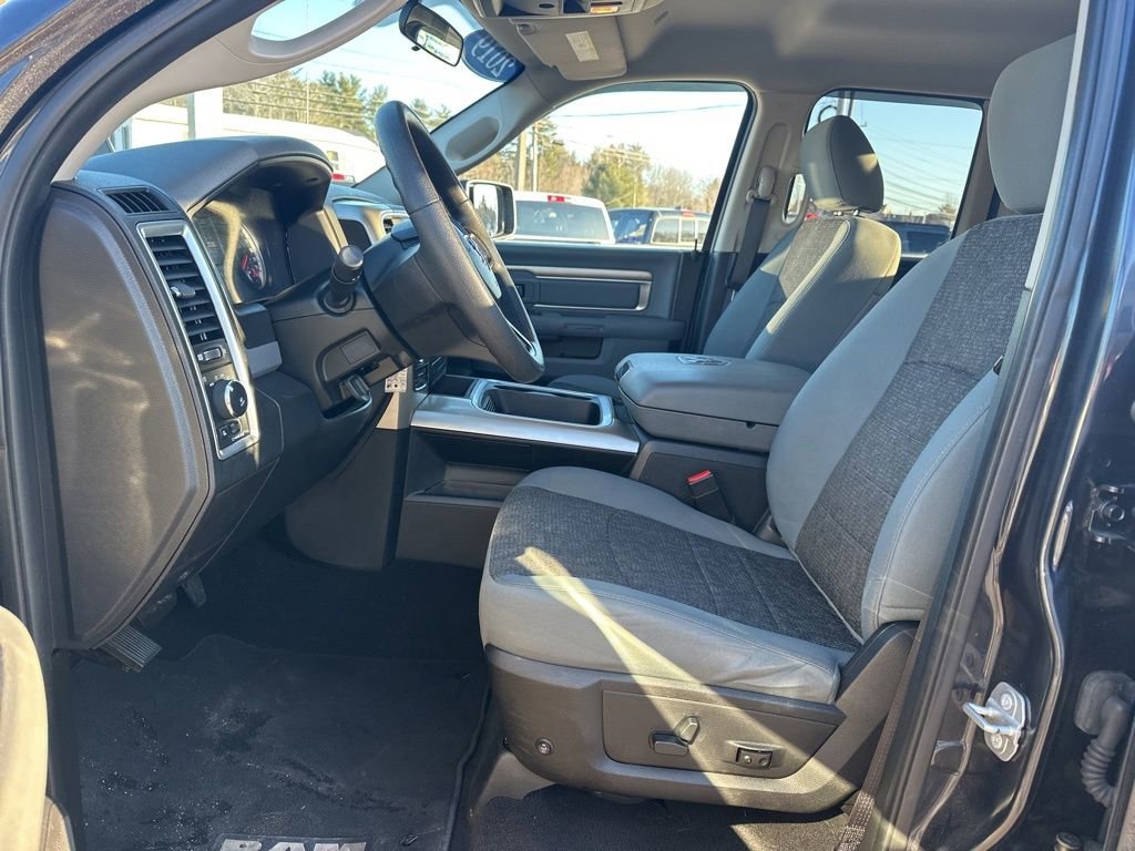 Used 2019 RAM 1500 Classic Warlock image 11