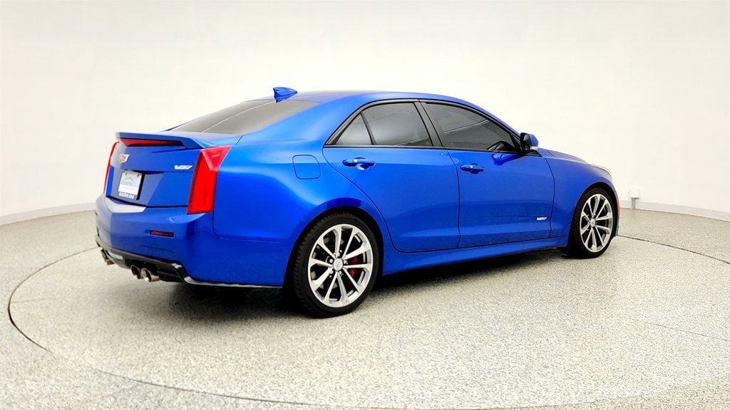 Used 2017 Cadillac ATS V w/ Luxury Package RWD image 5