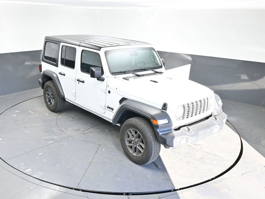 Used 2025 Jeep Wrangler Sport S image 17