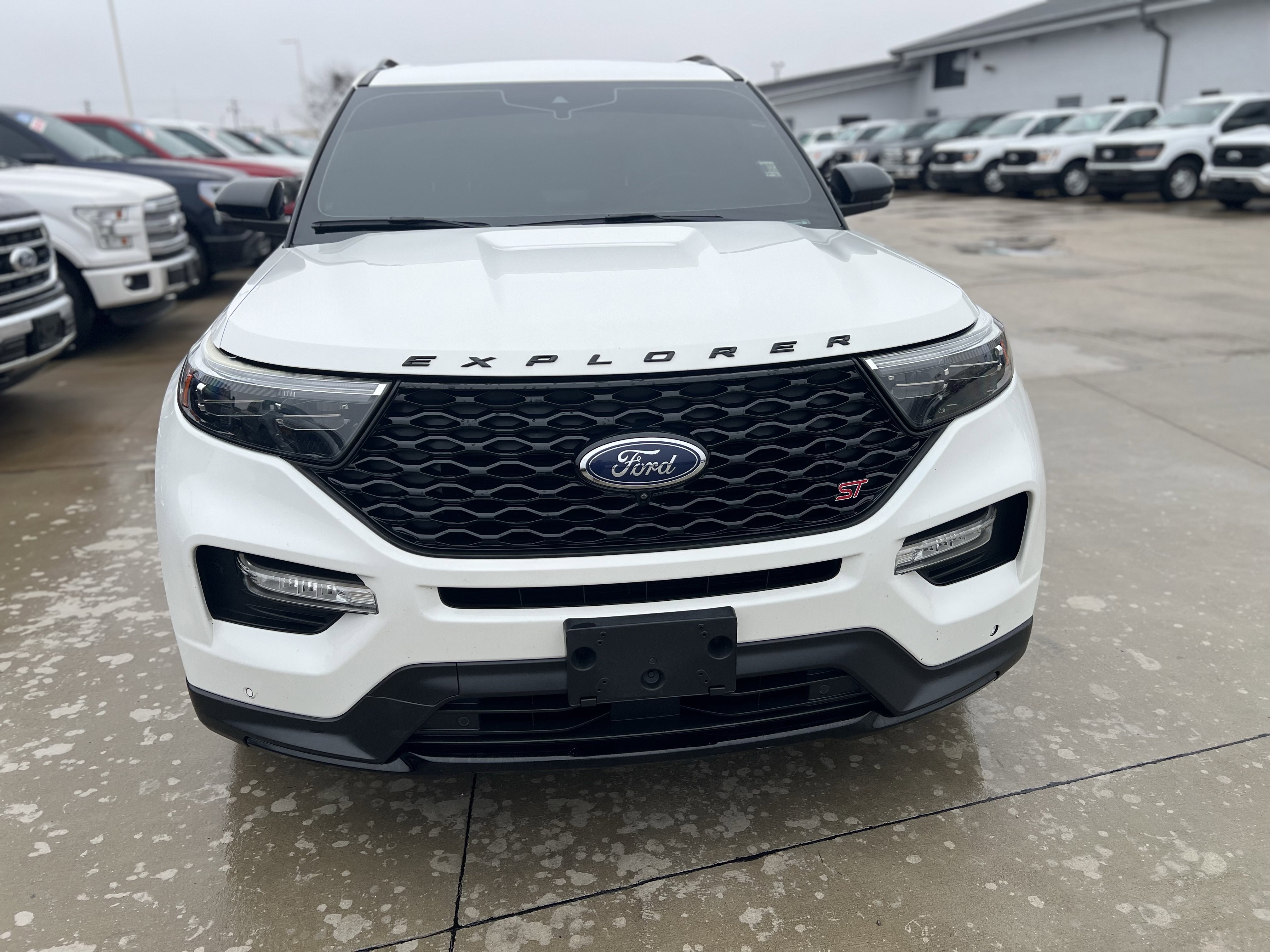 Used 2020 Ford Explorer ST w/ ST Street Pack image 11