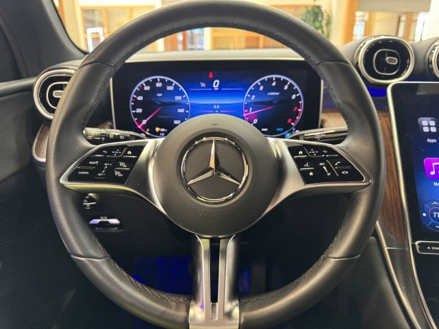 Certified 2025 Mercedes-Benz GLC 300 image 8
