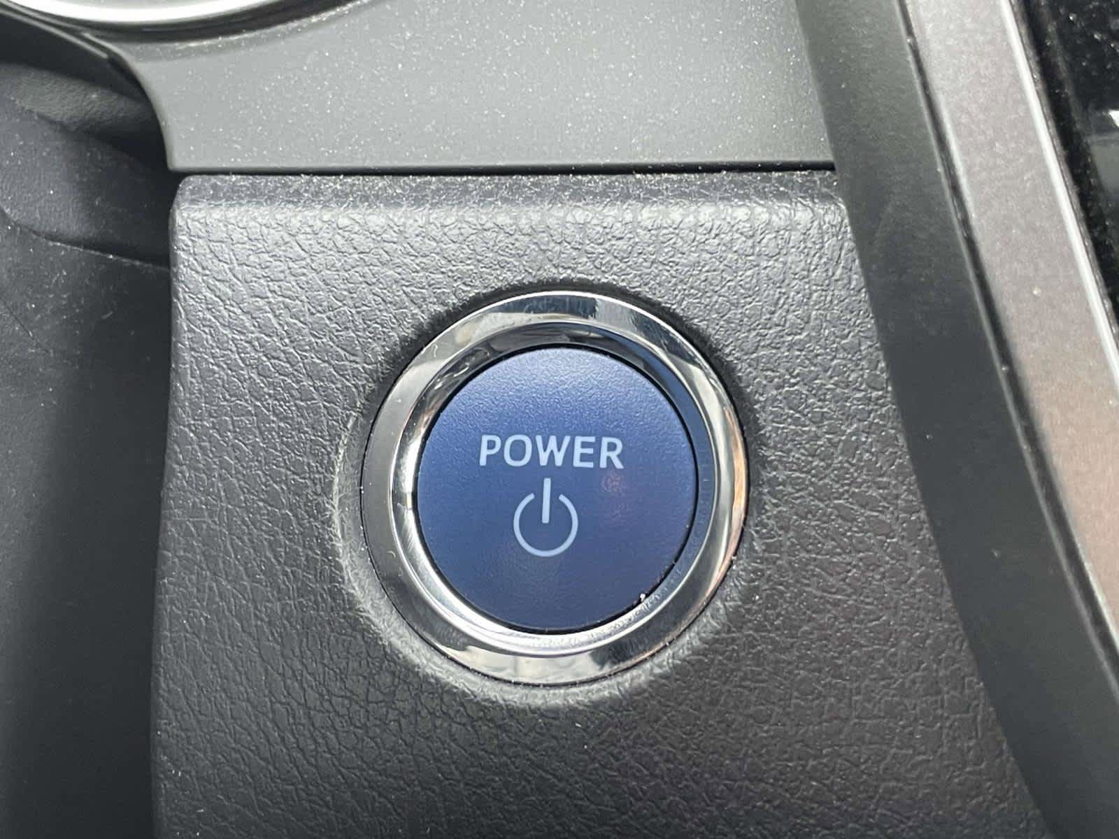 Used 2022 Toyota Camry XLE w/ Navigation Upgrade Package FWD image 22